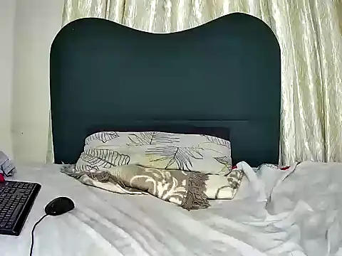 Exotic_FreakyQueen's cam snapshot