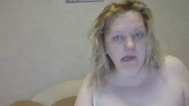 Lusi-777's cam snapshot