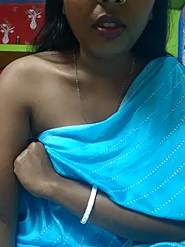 arushi_bb live sex cam