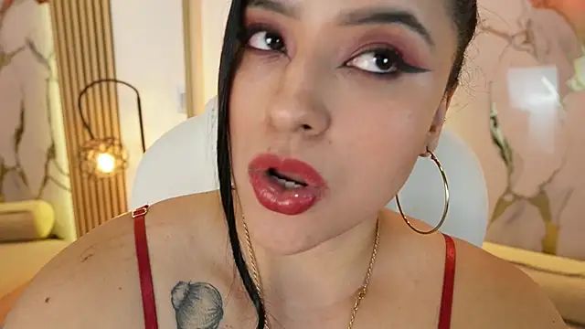 Emma_Walkerr_'s cam snapshot