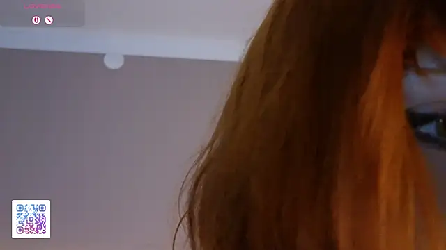 FantasyLana's cam snapshot