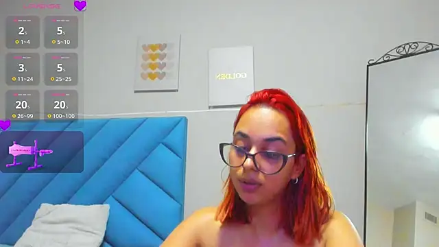 Red_head_bunny's cam snapshot