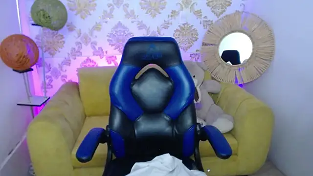 ALISS_M_'s cam snapshot