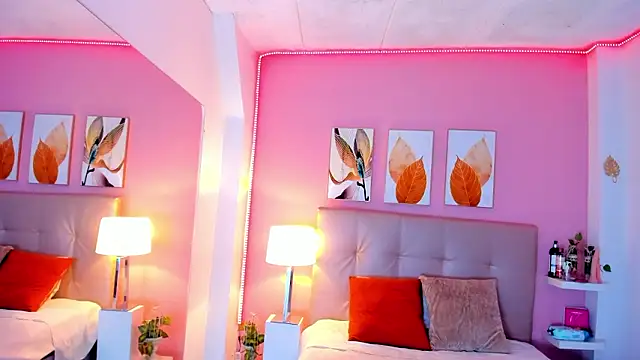 liaa_moretti_'s cam snapshot