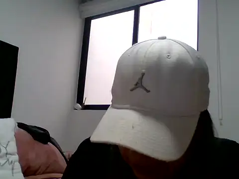 Ambar_Cortes's cam snapshot