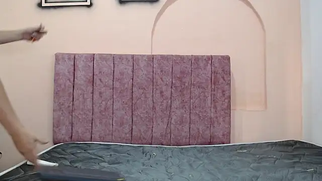 FerneyManti live sex cam