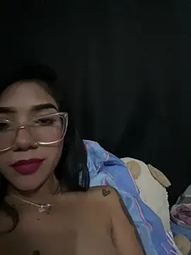 ElaRose_12's cam snapshot