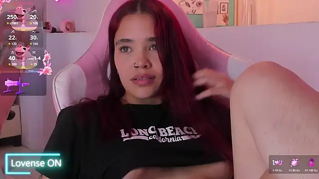 violeth_hill's cam snapshot