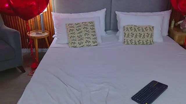 Lili_Lohan's cam snapshot