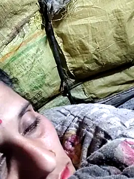 Bhavna8080's cam snapshot