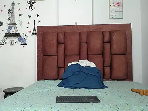 varascott live sex cam