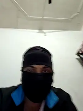 Heena-143's cam snapshot