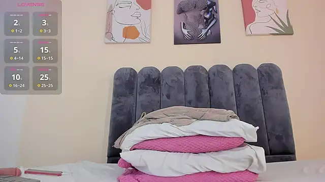 aura_vega's cam snapshot