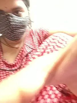 Cut_madhuri's cam snapshot