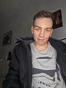 nickdtr23's cam snapshot