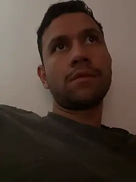 Michaell_Spinelly's cam snapshot