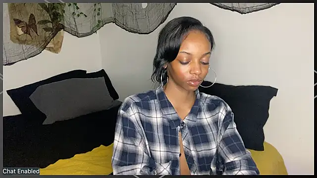 Trixie_luv1's cam snapshot