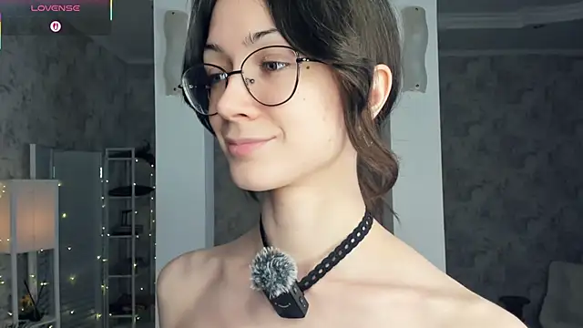 ReneeLippeatt's cam snapshot