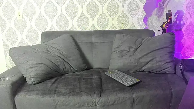 Exotic_couplex's cam snapshot