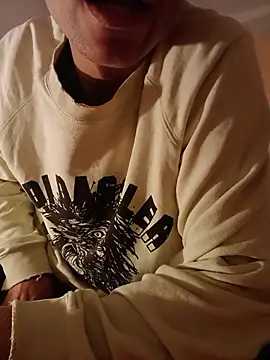 MrMancino's cam snapshot