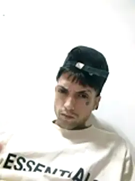 CubanoxxxSex's cam snapshot