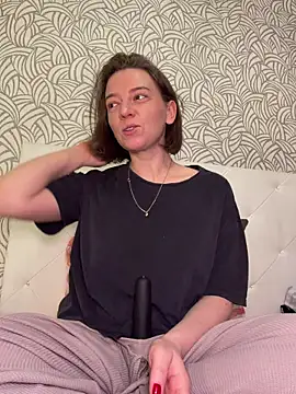 Take_Me_Awayy's cam snapshot