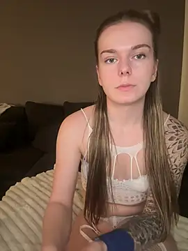 LisaFreierxx's cam snapshot