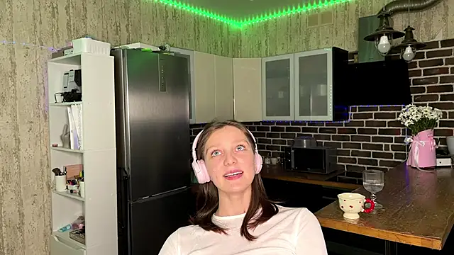 ChrisAmott's cam snapshot