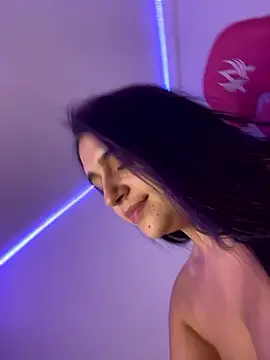 Alice777_ live sex cam