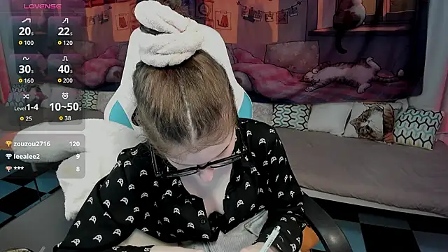 KiraDuvall's cam snapshot