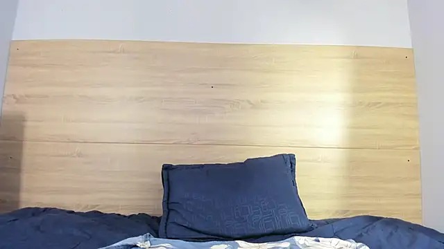 bulma_bambina_'s cam snapshot