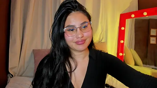 Little_Ivy's cam snapshot