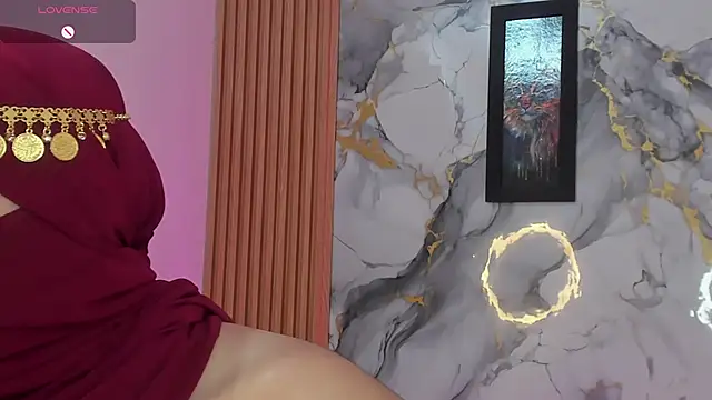 Maissa_Alabi's cam snapshot