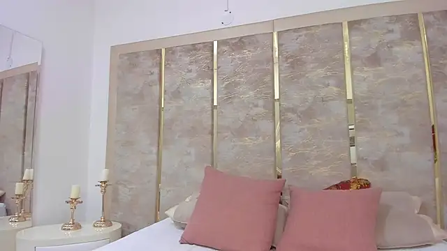 BarbieMonet's cam snapshot