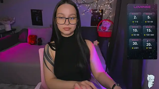 BabyMooon's cam snapshot