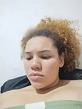 SirenRouge_69's cam snapshot