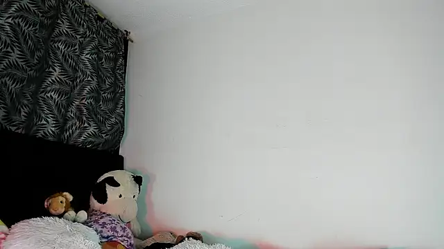 Bella_Stone's cam snapshot