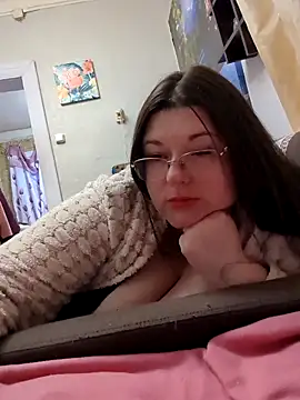 BrookeStreams's cam snapshot