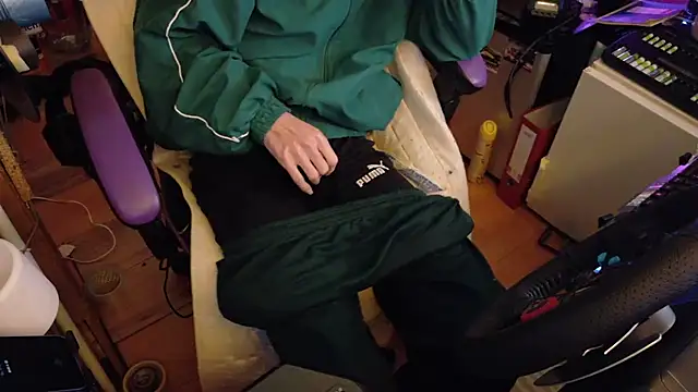 Gay-Versaut's cam snapshot