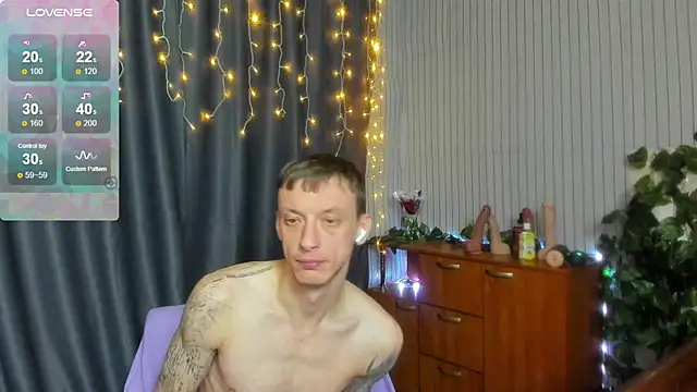 Jamie_Inked live sex cam