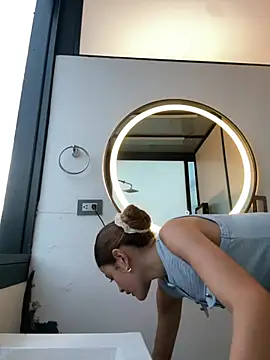 alana15's cam snapshot