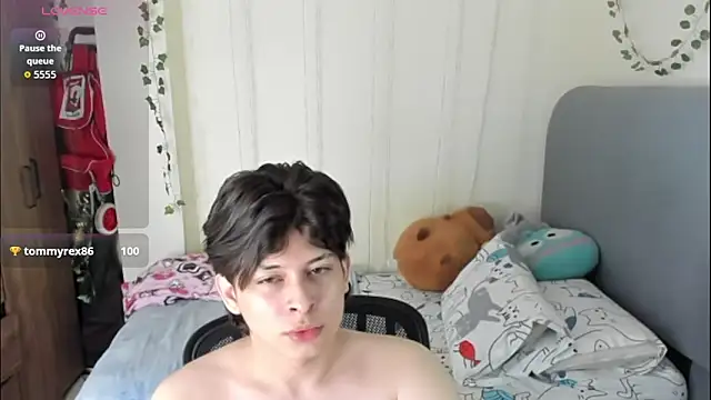 Felix_kitty live sex cam