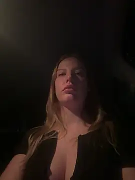 Chloemillerrxx live sex cam