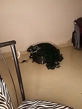 LOVELY_BABYJI's cam snapshot