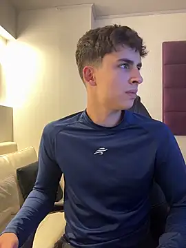 AdrianRinaldi live sex cam