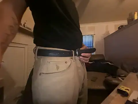 ThrowedWorldWide's cam snapshot