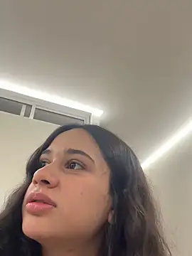 BabyKathy's cam snapshot