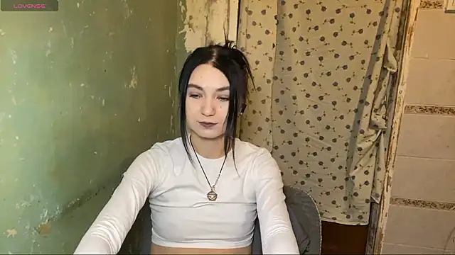 EstherKiester's cam snapshot