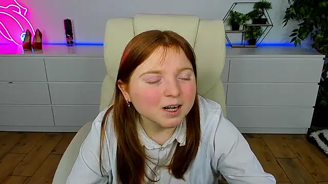 KattyRose8's cam snapshot