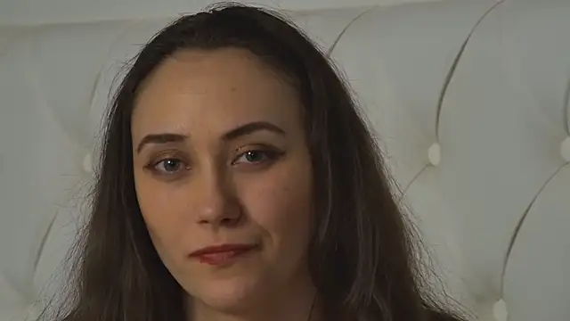 AliceMunro's cam snapshot